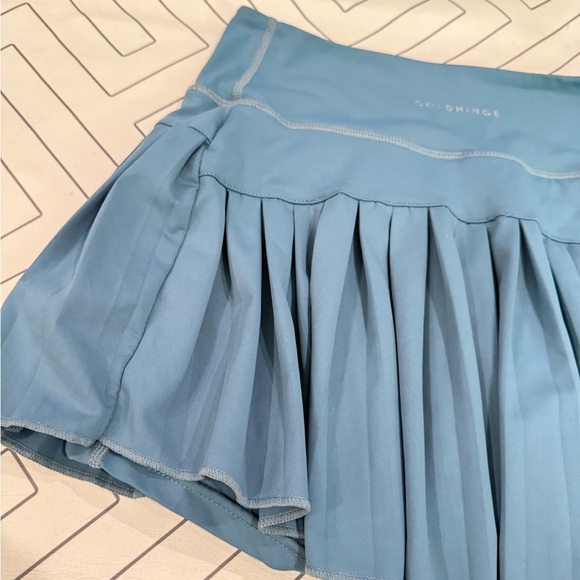Goldhinge Seafoam Athletic Skort - Picture 12 of 13